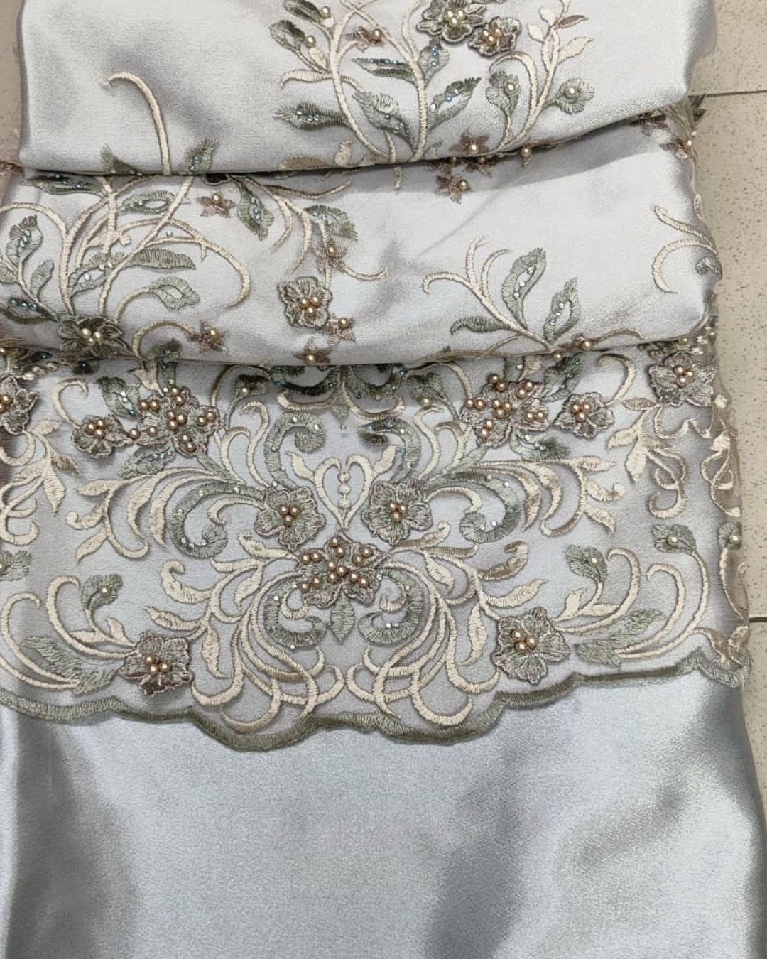 Fabrik Lace Ivory French