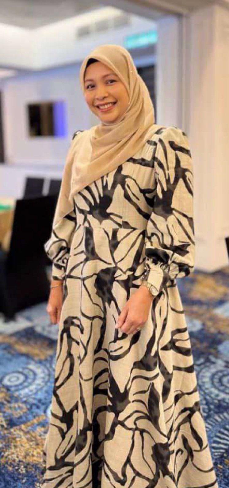 Cikgu Fauziah